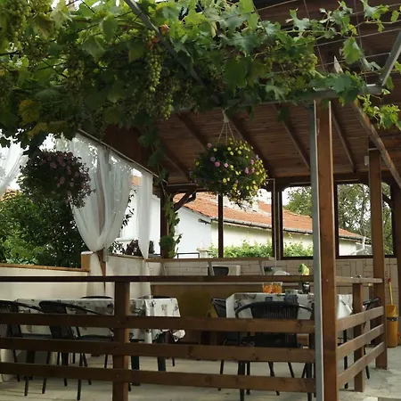 Di Mare Guest house